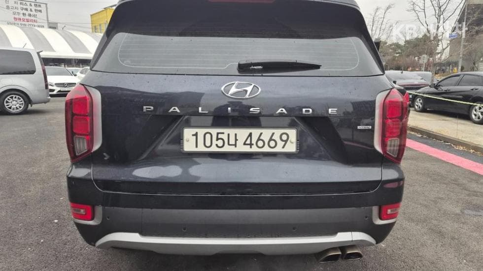 Hyundai Palisade3.8 Gasoline 7-seater (Limousine) AWD Prestige - 4