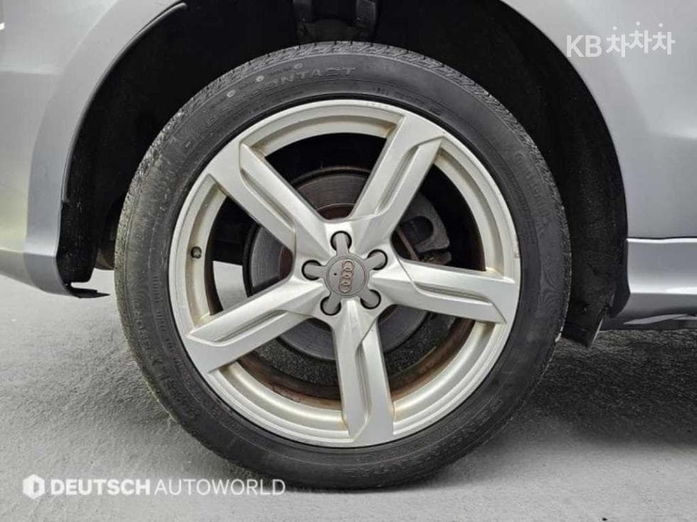 Ауди Q53.0 Турбо Дизел Инжекция 콰트로 8R - 5