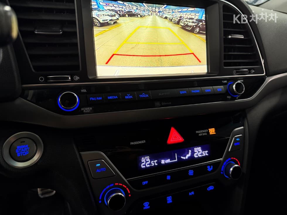 Hyundai Avante (Elantra)AD1.6 GDi Premium - 10