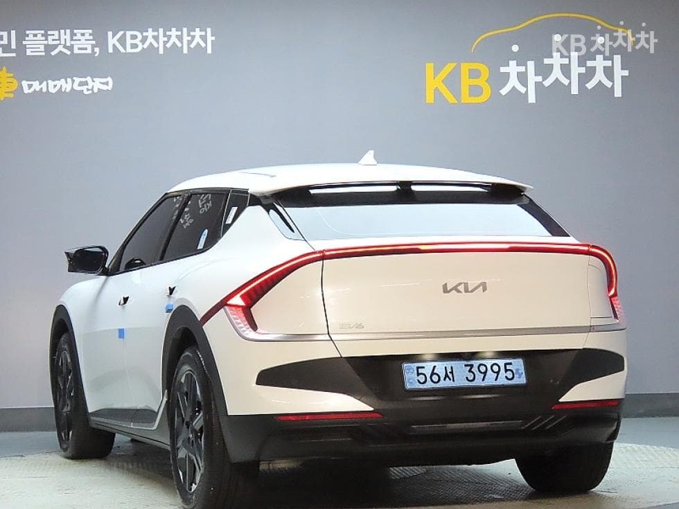 Kia The New (facelift) EV6롱 레Seater지 2WD Air - 4