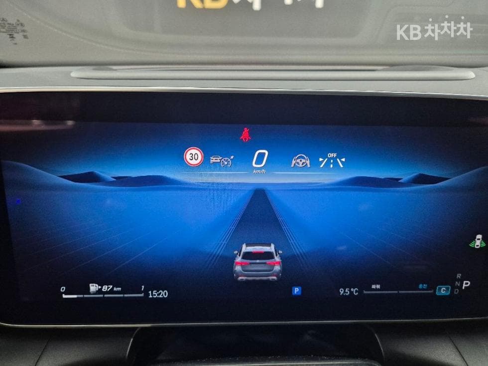 Mercedes-Benz GLC(X254)GLC300 4Matic AMG Line - 22