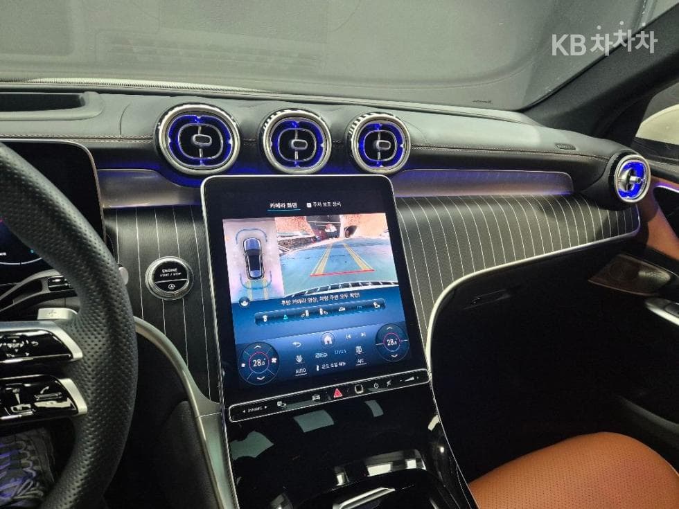 Mercedes-Benz GLC(X254)GLC300 4Matic AMG Line - 24