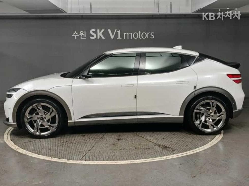 Genesis GV60퍼포먼스 AWD Standard - 3