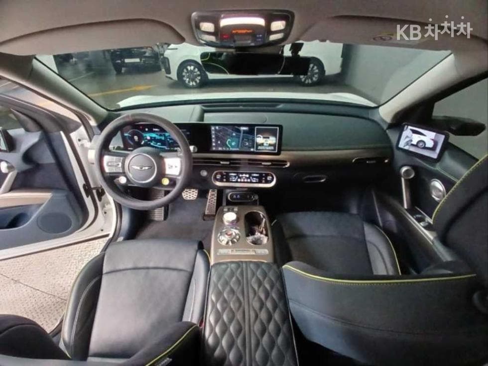 Genesis GV60퍼포먼스 AWD Standard - 6