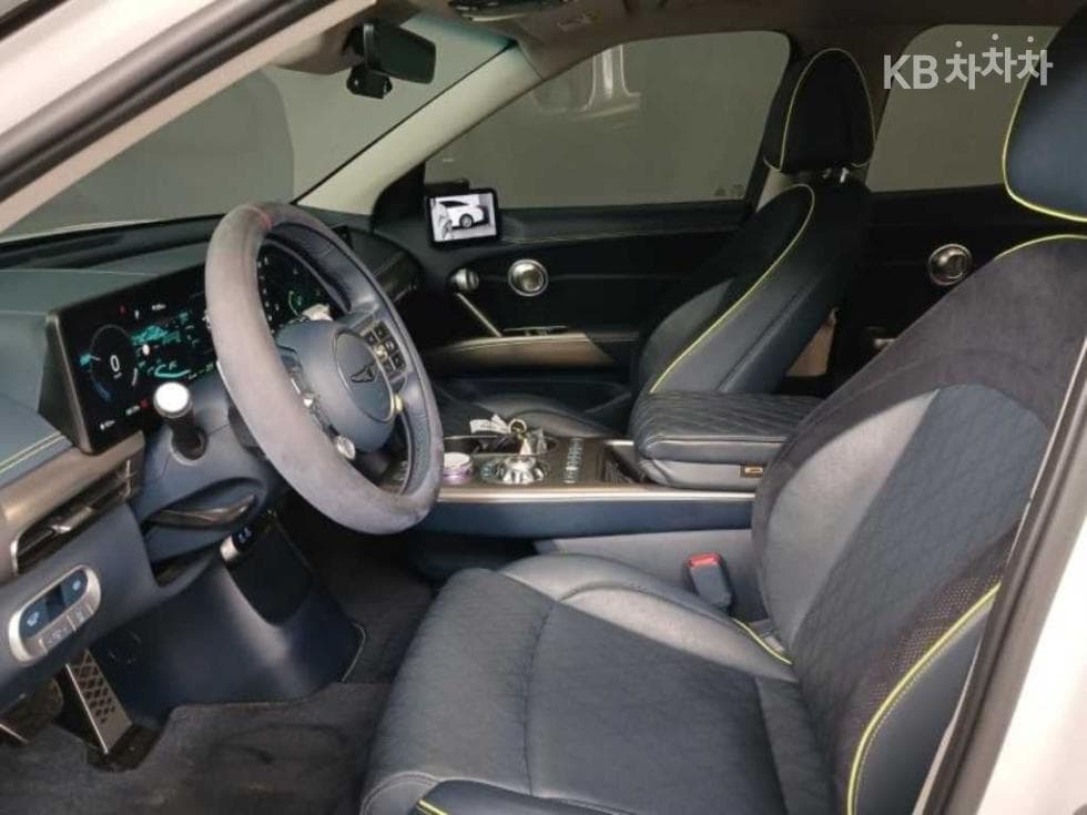 Genesis GV60퍼포먼스 AWD Standard - 7