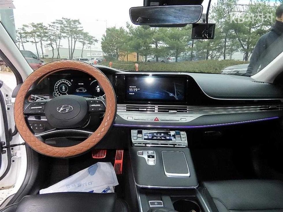 Хюндай The New (фейслифт) Grandeur (Azera) Хибрид2.4 Premium 초이스 - 7
