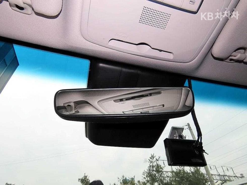 Хюндай The New (фейслифт) Grandeur (Azera) Хибрид2.4 Premium 초이스 - 14