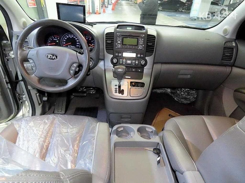 Kia Carnival R그랜드Carnival GLX Highest-end Type - 10