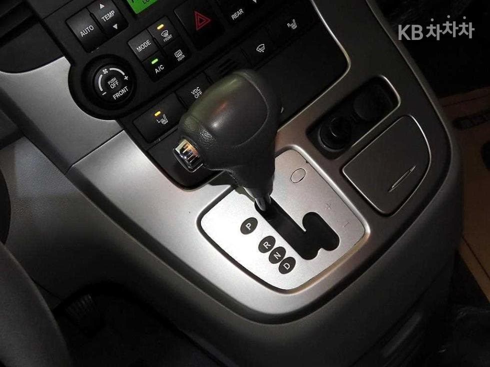 Kia Carnival R그랜드Carnival GLX Highest-end Type - 12
