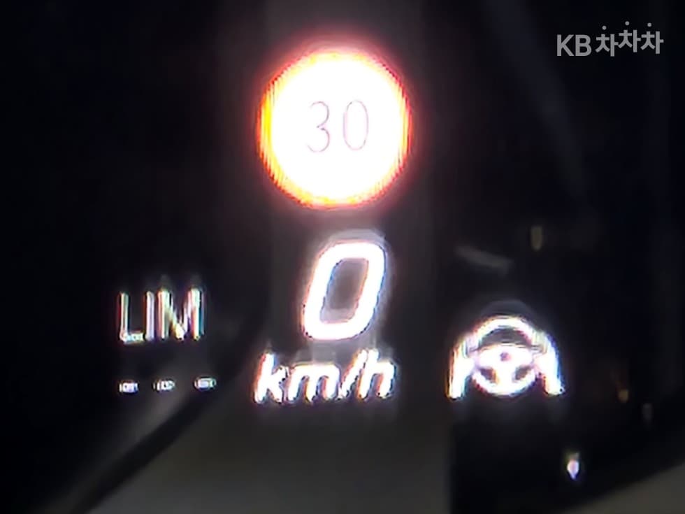 Mercedes-Benz AMG GTGT 4door 43 4MATIC+ Стандартен - 12