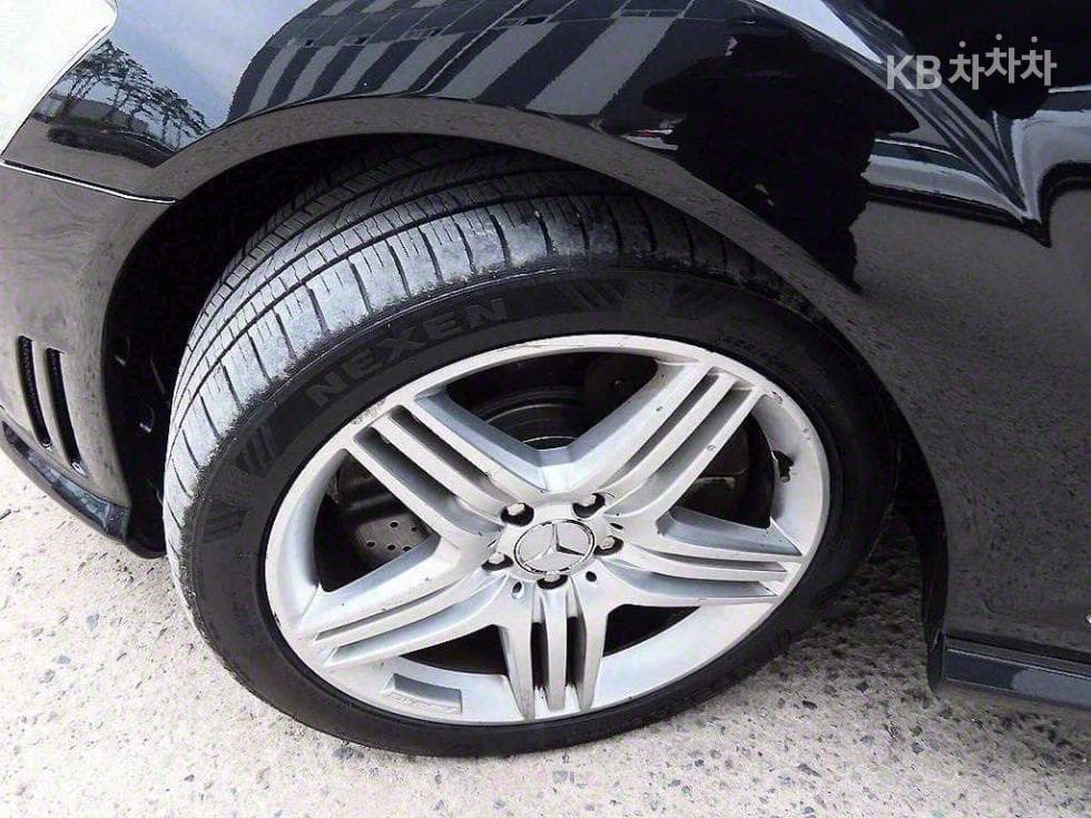 Mercedes-Benz Нов S-КласS63 AMG W221 - 20