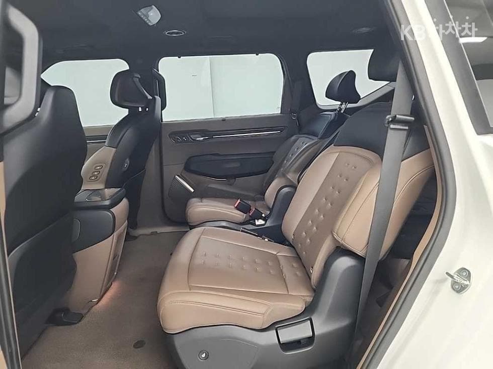 Киа EV9Long Range 2WD 어스 - 12