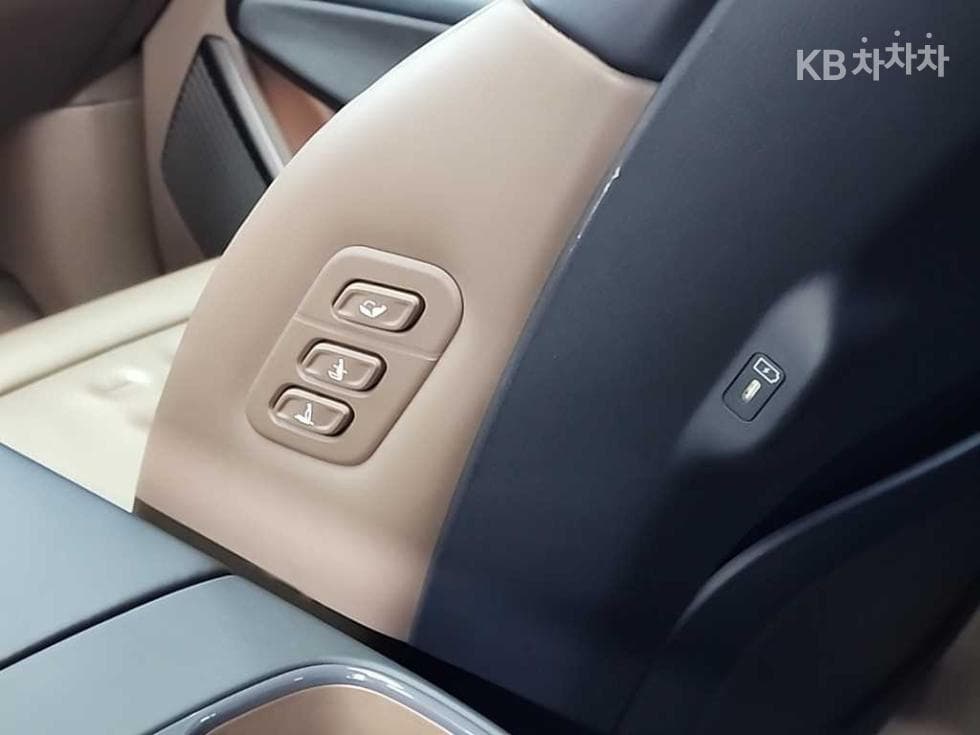 Киа EV9Long Range 2WD 어스 - 13