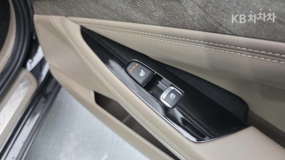 Kia K8 Hybrid1.6 Turbo Noblesse - 9