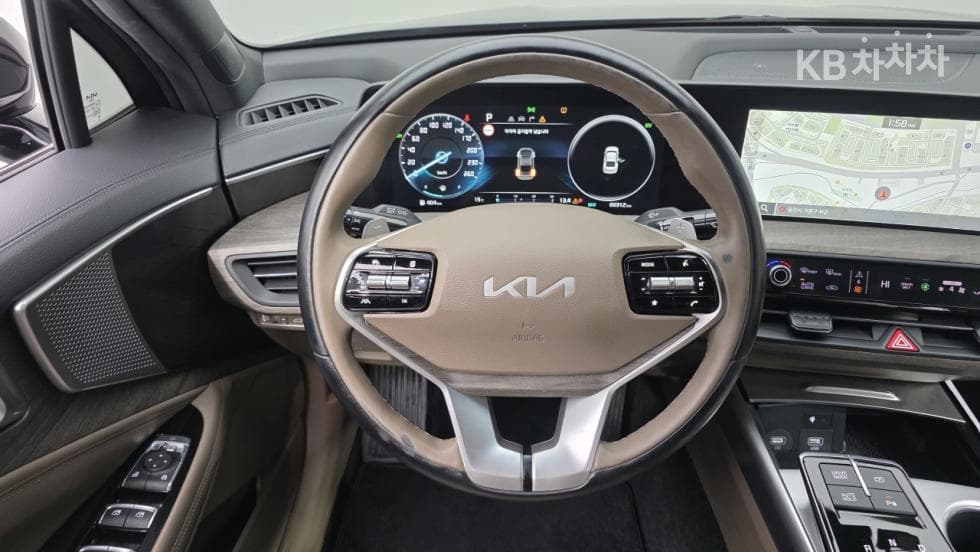 Kia K8 Hybrid1.6 Turbo Noblesse - 12