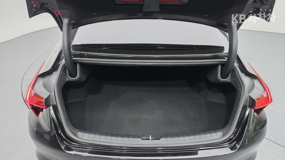 Kia K8 Hybrid1.6 Turbo Noblesse - 13