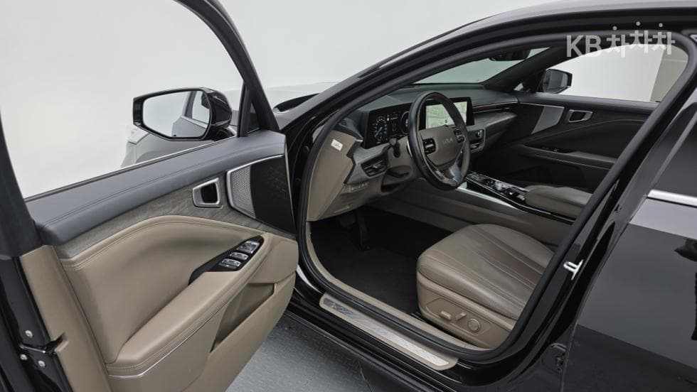 Kia K8 Hybrid1.6 Turbo Noblesse - 14