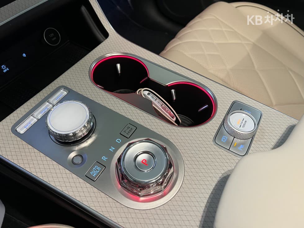 Дженезис GV802.5 Турбо Бензин AWD - 11