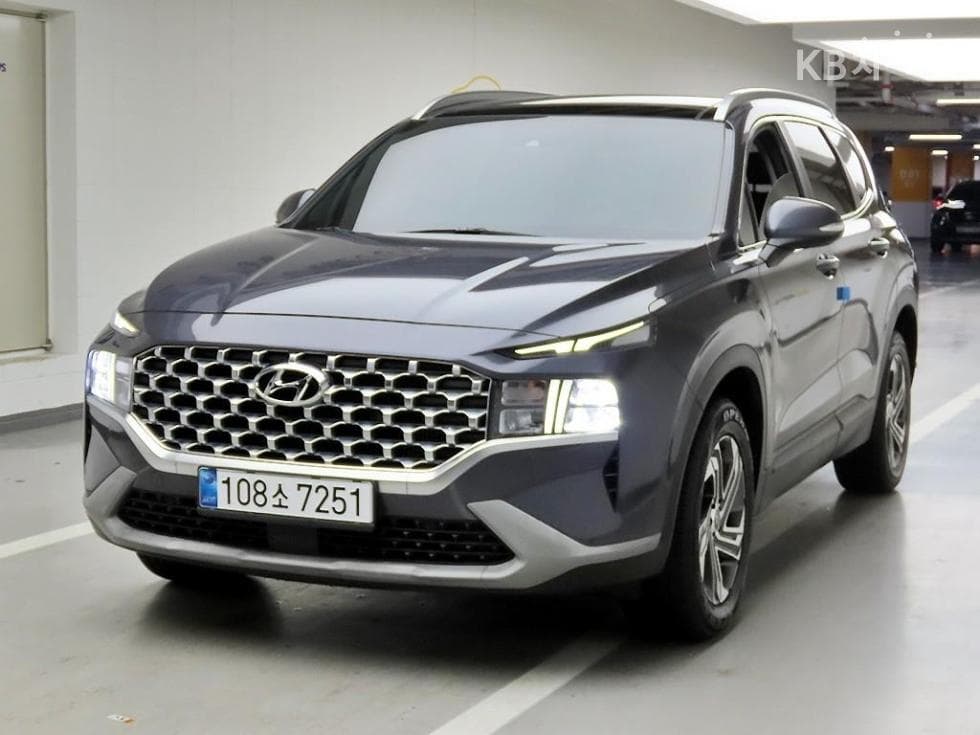 Hyundai The New (facelift) Santa Fe TM Diesel 2.2 2WD Premium 초이스 - Image 1