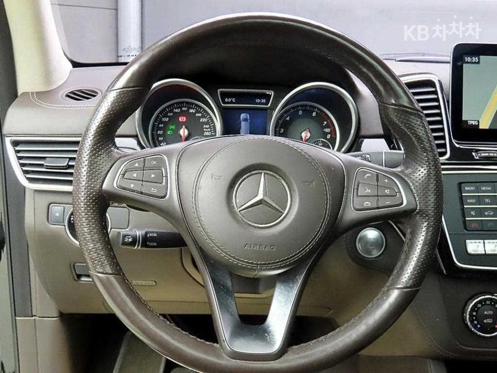 Mercedes-Benz GLS (X166)500 4MATIC - 9
