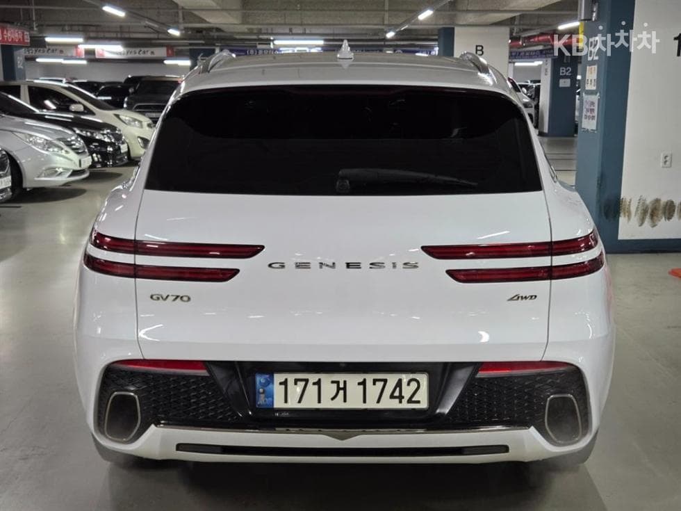 Дженезис GV70Бензин 2.5T AWD - 4