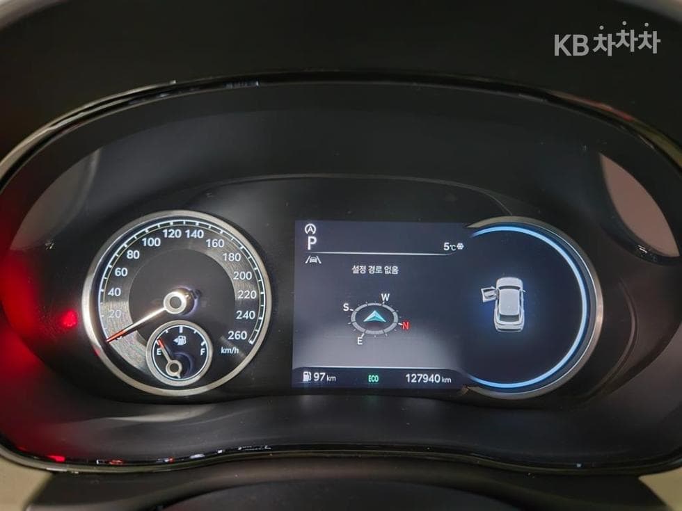 Дженезис GV70Бензин 2.5T AWD - 16