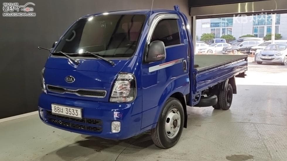 Kia The New (facelift) Bongo 3 (light truck) 1.2Ton 표준캡 Extra Long 2WD GL - Image 1