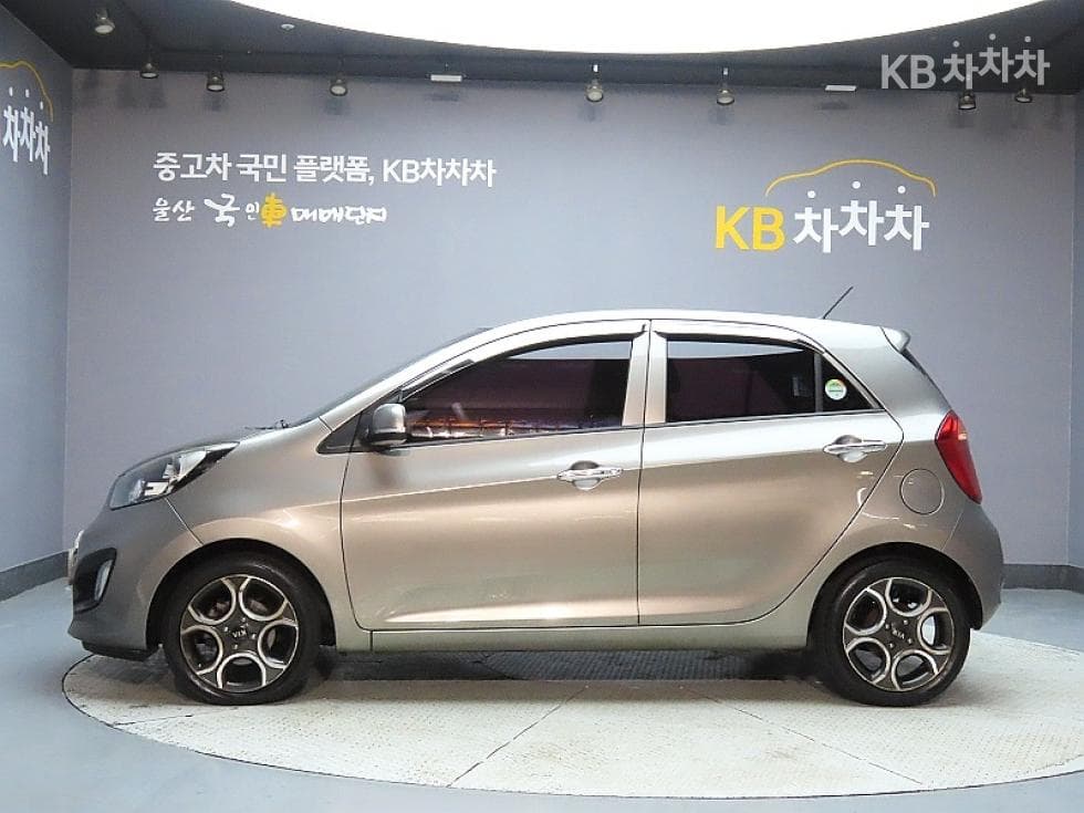 Kia all new Morning / PicantoLuxury - 5