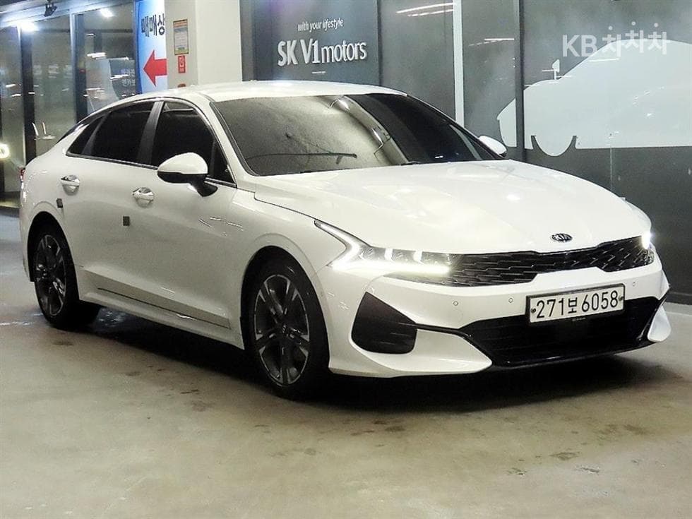 Киа K5 3-토 поколение 1.6 Бензин Турбо Signature - Image 1