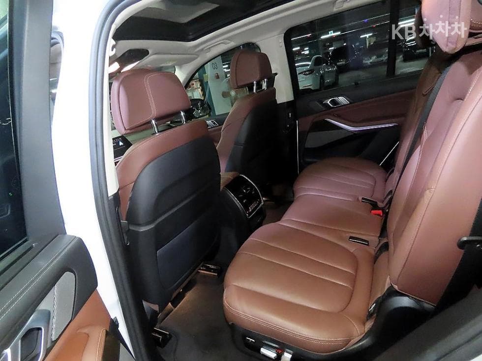 BMW X5 (G05)xDrive 40i xLine - 7