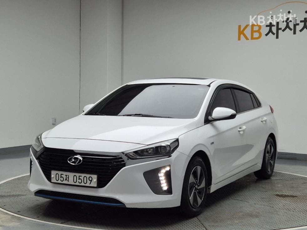 Хюндай IONIQ (Оригинален модел) N - Image 1