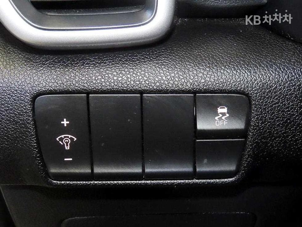 Kia Sportage 4th generationDiesel 1.7 2WD Noblesse - 14