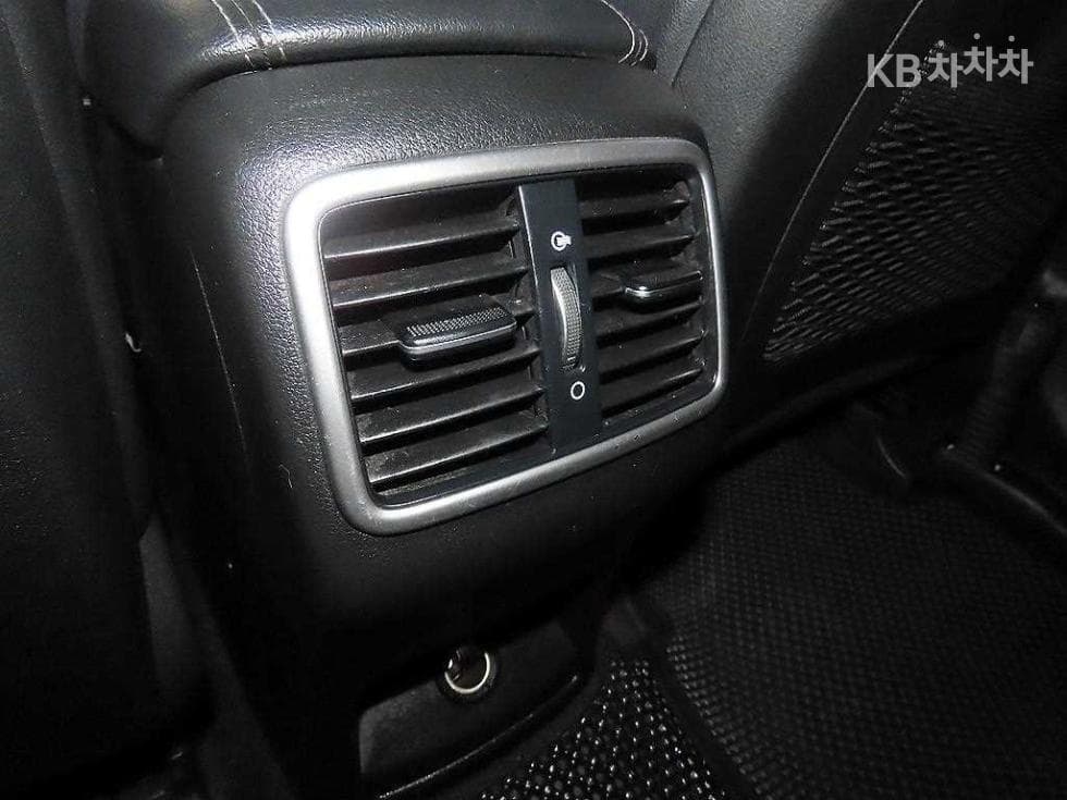 Kia Sportage 4th generationDiesel 1.7 2WD Noblesse - 17