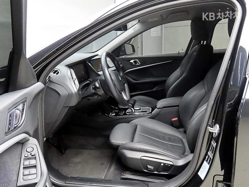 BMW 1시리즈 (F40)120i M Sport - 5