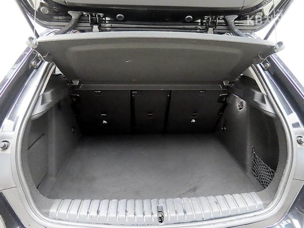 BMW 1시리즈 (F40)120i M Sport - 17