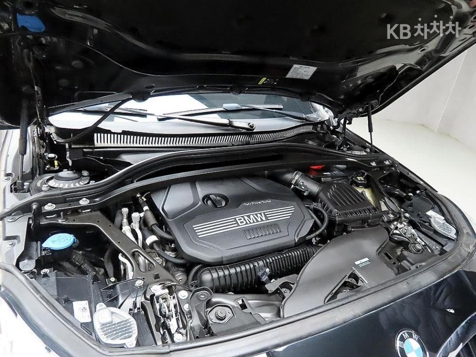 BMW 1시리즈 (F40)120i M Sport - 18