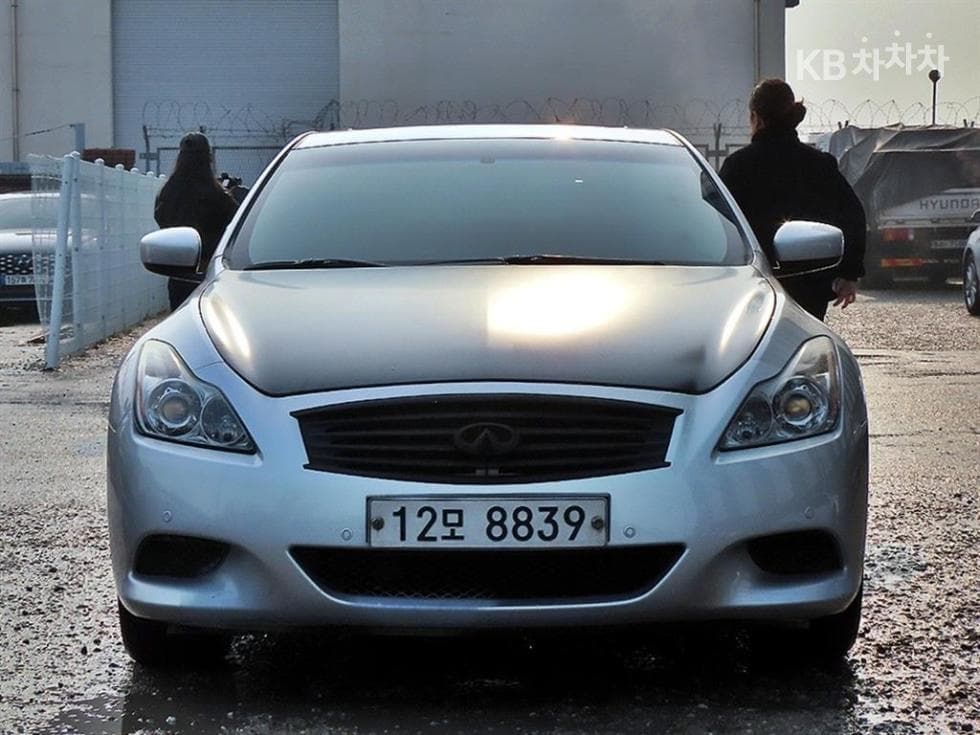 Seater피니티 G37 Coupe V36 - Image 1