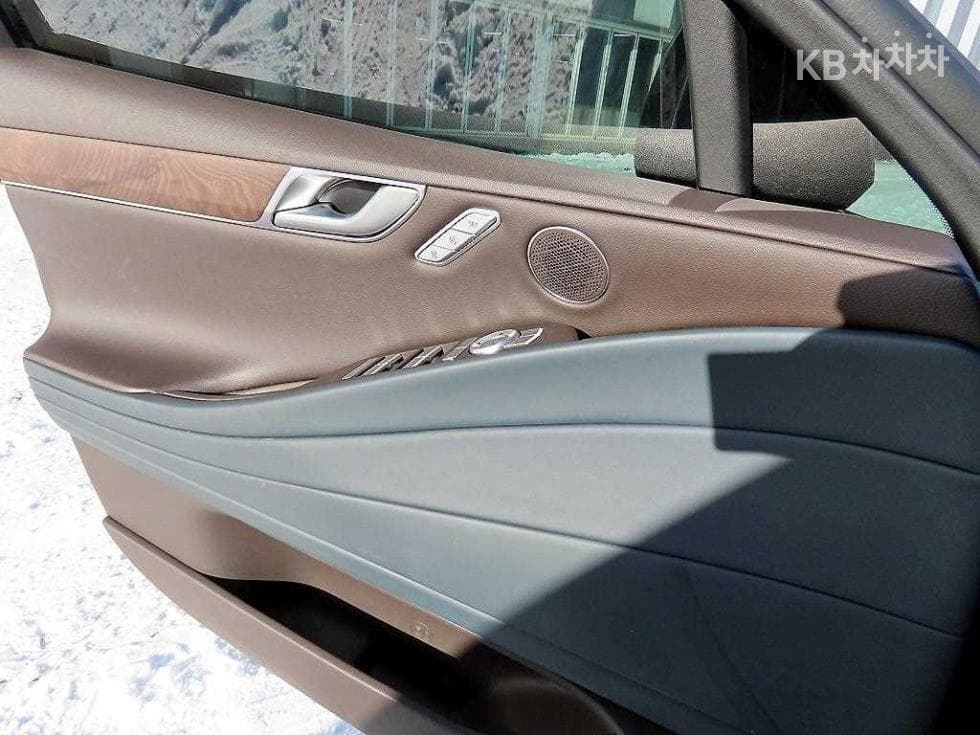 Genesis G80(RG3)2.5 Turbo Gasoline Direct Injection 2WD - 11