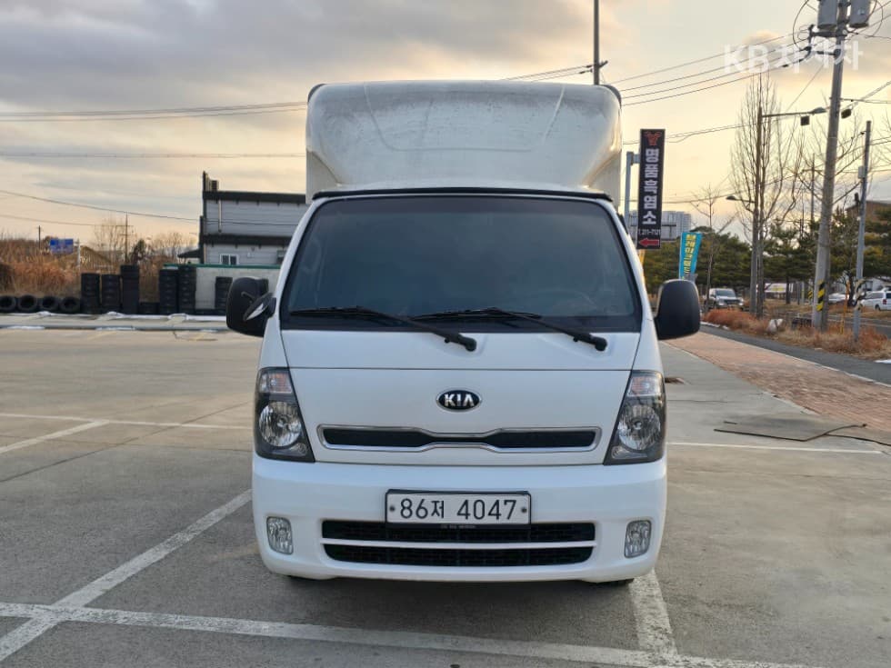 Kia Bongo 3 (light truck)1 Ton Wing Body Extra Long Manual식 King Cab Deluxe - 3