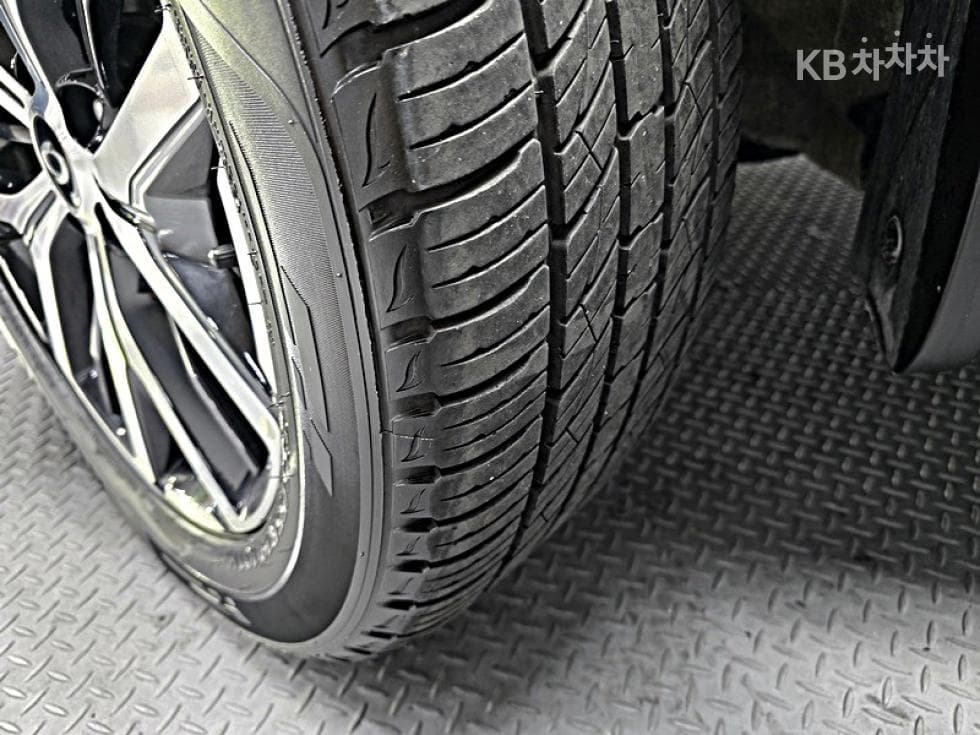 Renault Korea New QM62.0 LPe 2WD RE Signature - 20