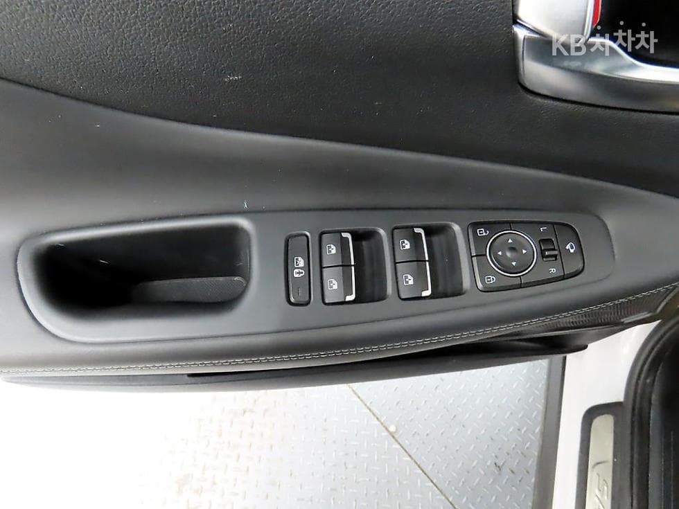Hyundai The New (facelift) Santa Fe TMDiesel 2.2 2WD Prestige - 11