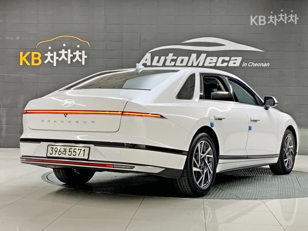 Хюндай Ди Всеново Grandeur (Azera)2.5L бензин 2WD Premium - 2