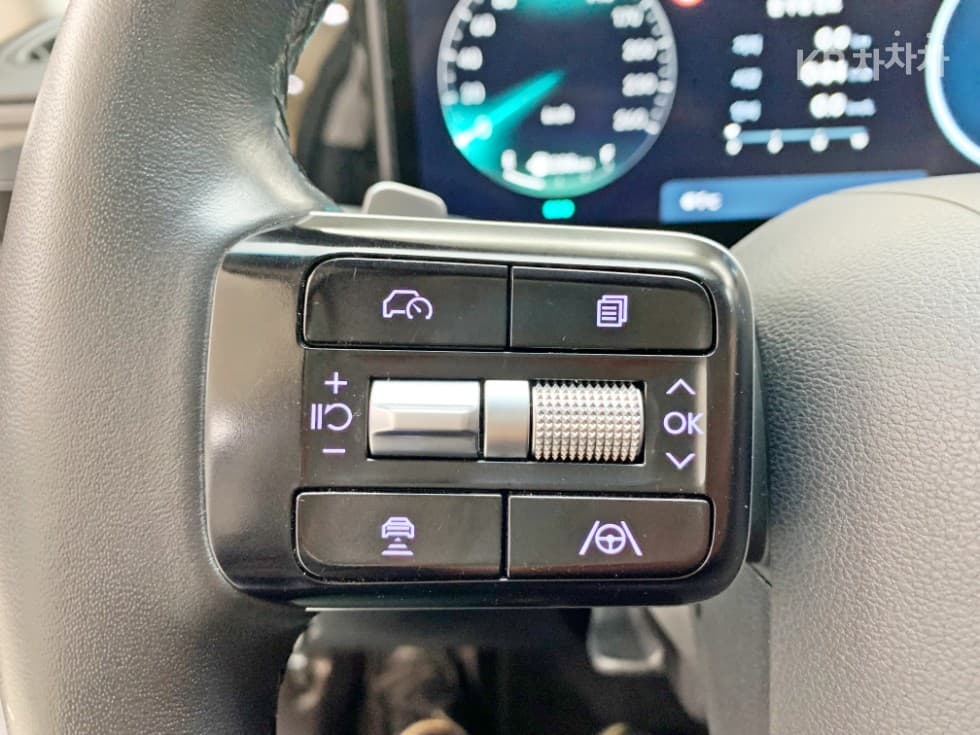 Хюндай Ди Всеново Grandeur (Azera)2.5L бензин 2WD Premium - 23