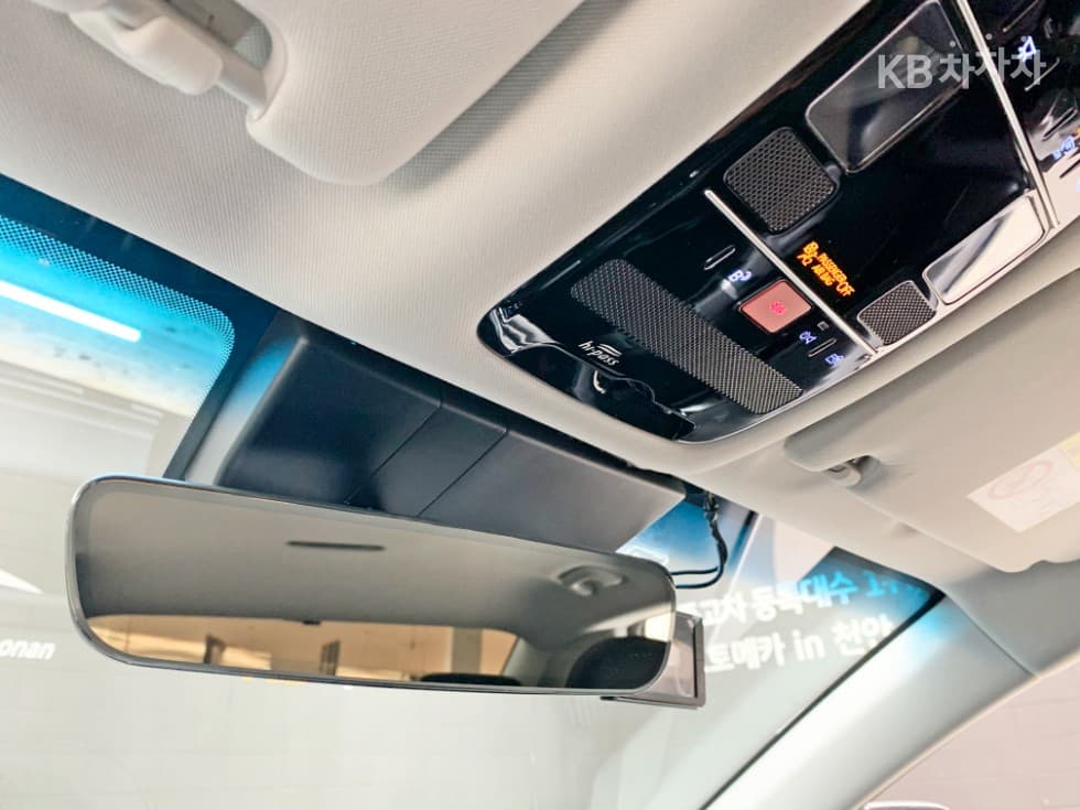 Хюндай Ди Всеново Grandeur (Azera)2.5L бензин 2WD Premium - 18