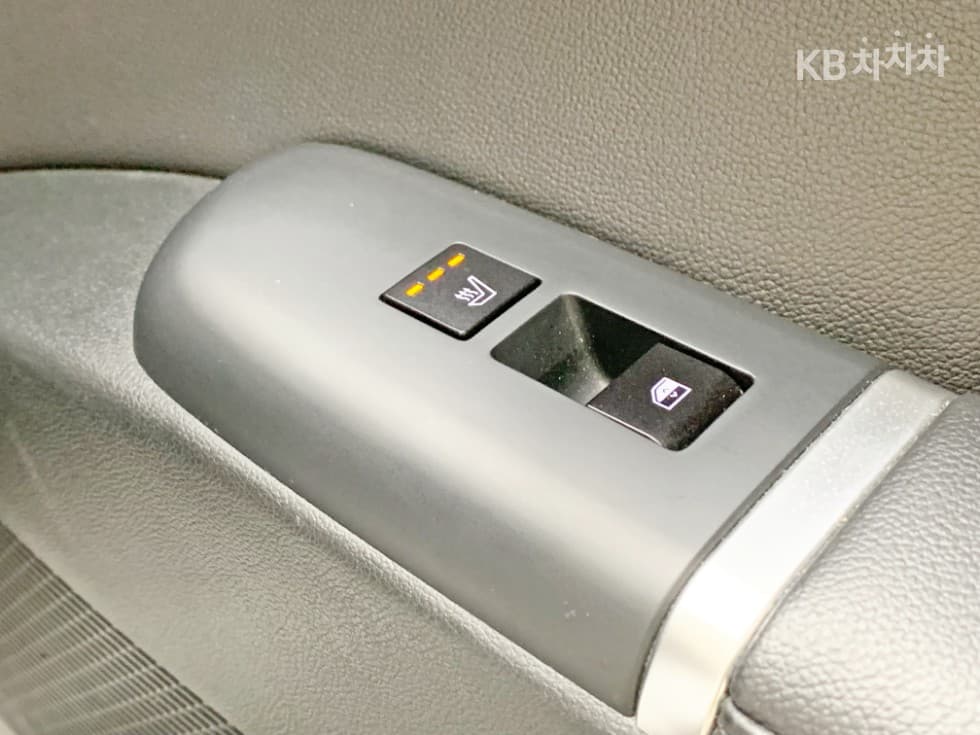 Хюндай Ди Всеново Grandeur (Azera)2.5L бензин 2WD Premium - 20