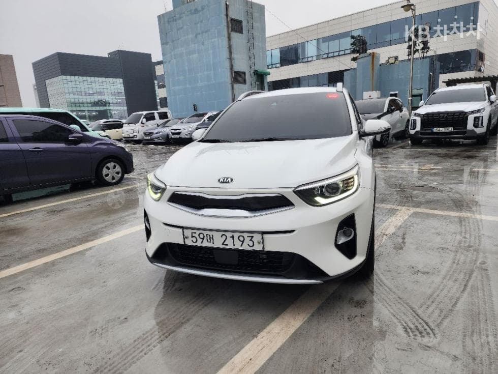 Киа Stonic Дизел 1.6 VGT Престиж - Image 1