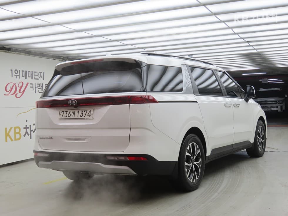 Киа Канивал 4-то поколениеD2.2 11-местен Престиж - 3