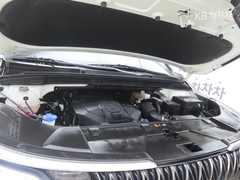 Киа Канивал 4-то поколениеD2.2 11-местен Престиж - 19