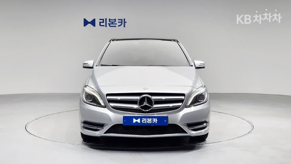 Mercedes-Benz B클래스 W246B200 CDI 블루이피션시 스포츠팩