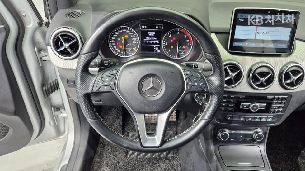 Mercedes-Benz B클래스 W246B200 CDI 블루이피션시 스포츠팩 - 12